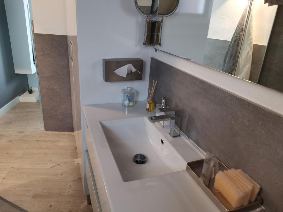 Fg Albayzin Apartamento Deluxe Con Terraza Vistas Y Parking Gratis Daire Granada Dış mekan fotoğraf