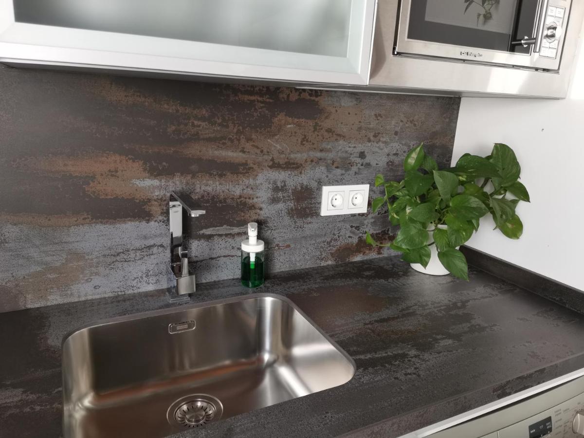 Fg Albayzin Apartamento Deluxe Con Terraza Vistas Y Parking Gratis Daire Granada Dış mekan fotoğraf