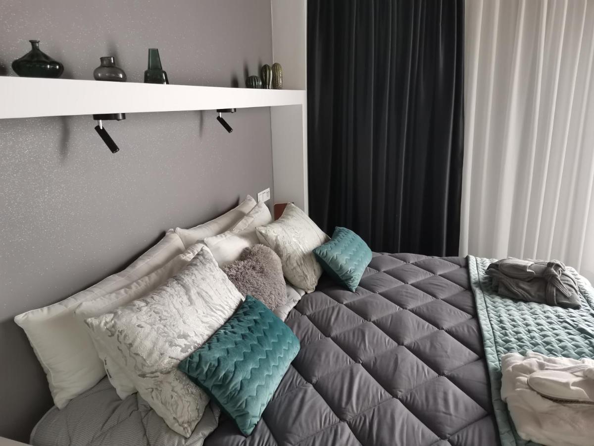 Fg Albayzin Apartamento Deluxe Con Terraza Vistas Y Parking Gratis Daire Granada Dış mekan fotoğraf