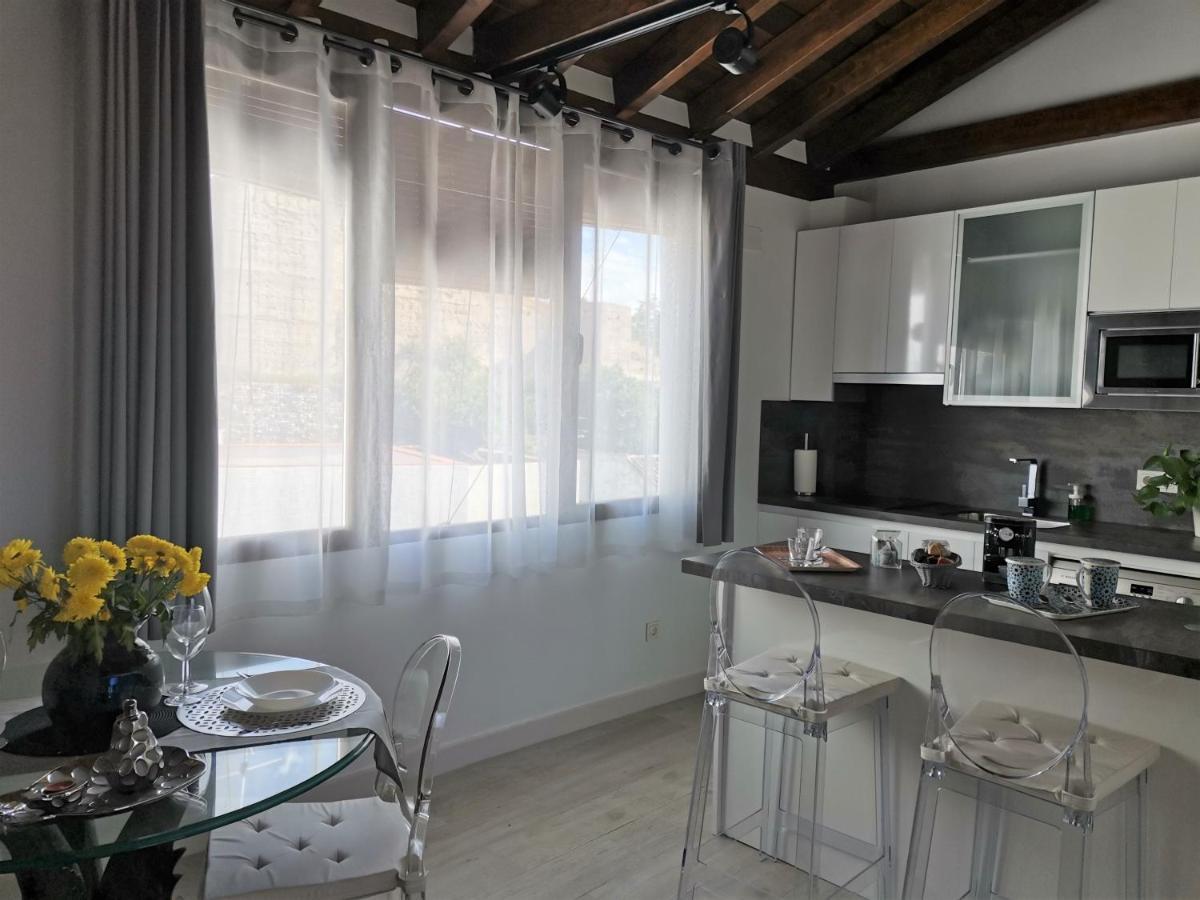 Fg Albayzin Apartamento Deluxe Con Terraza Vistas Y Parking Gratis Daire Granada Dış mekan fotoğraf