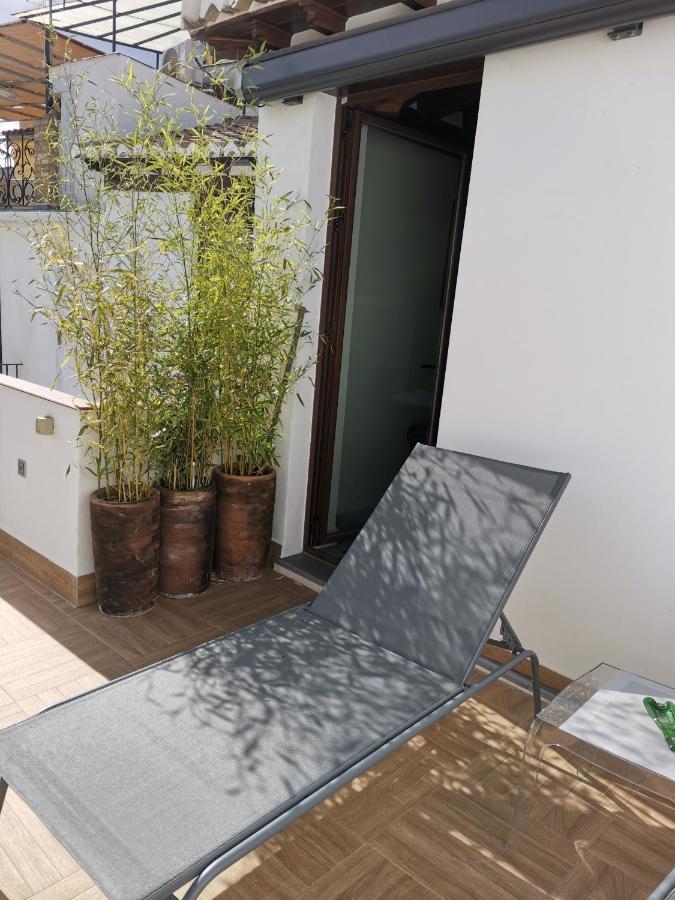Fg Albayzin Apartamento Deluxe Con Terraza Vistas Y Parking Gratis Daire Granada Dış mekan fotoğraf